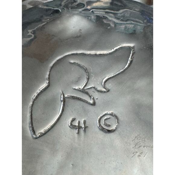 Vintage Hoselton Canada Hand Created Cast Aluminum Signed - Picture 4 of 10